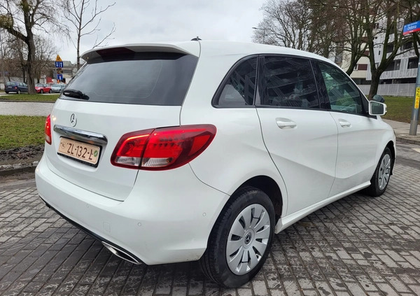 Mercedes-Benz Klasa B cena 49900 przebieg: 265167, rok produkcji 2018 z Warszawa małe 562